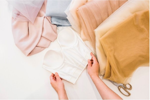 Pakaian Berbahan Viscose dan Rayon Cepat Menyusut dan Rusak? Ini Cara Mencuci dan Merawatnya yang Benar!